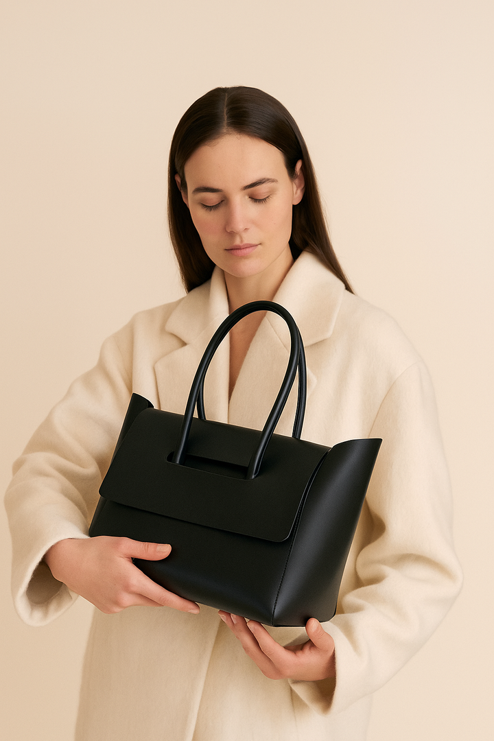 Petra | elegantna tote torba s minimalističkim preklopom